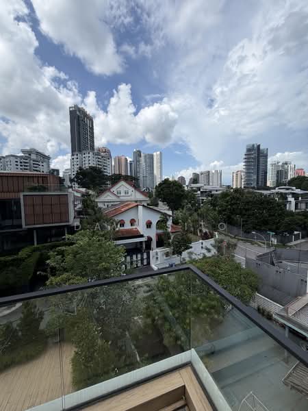 5 lengkok merak, One Tree Hill, 5 Bedrooms, 9,160 sqft, Semi-Detached House For Sale, by Dave Sito, 500169264 - Exterior - PropertyGuru.com.sg