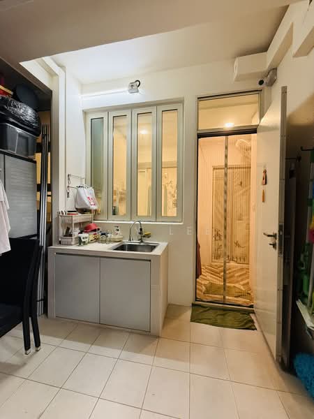 Fontaine Parry, 73 Poh Huat Road, 2 Bedrooms, 1,066 sqft, Condominium For Sale, by Ray Lee, 500169284 - Back Yard - PropertyGuru.com.sg
