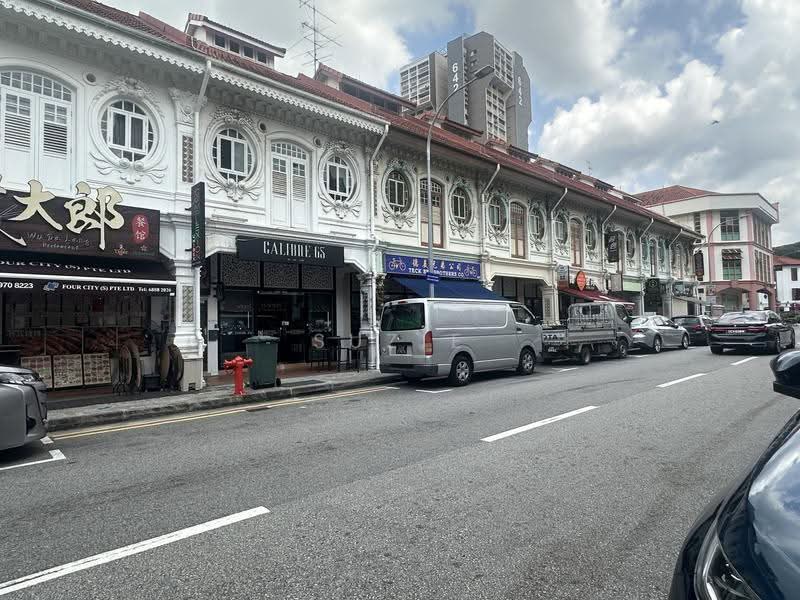 CHEAP! 2-sty shophouse ATTRACTIVE PRICE, Little India, near Mustafa Centre, Farrer Park / Serangoon Rd, 2,300 sqft, Shop / Shophouse For Sale, by Suzie Ang, 500169286 - Exterior - CommercialGuru.com.sg