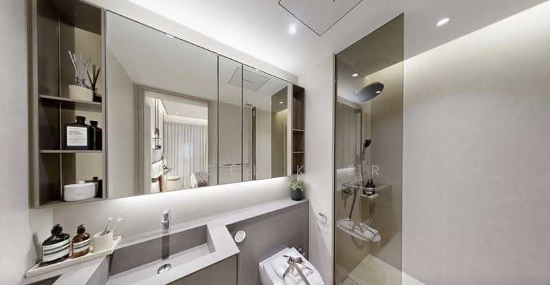 ⭐️ ONGOING DISCOUNTS ⭐️ PRIME CENTRAL LOCATION, , 2 Bedrooms, 710 sqft, Condominium For Sale, by Joell Kher, 500169303 - Bathroom - PropertyGuru.com.sg
