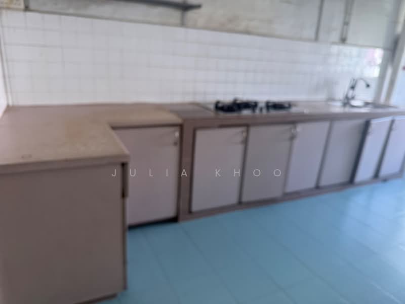23 Hougang Avenue 3, 23 Hougang Avenue 3, 2 Bedrooms, 786 sqft, HDB Flat For Sale, by Julia Khoo, 500169310 - Kitchen - PropertyGuru.com.sg