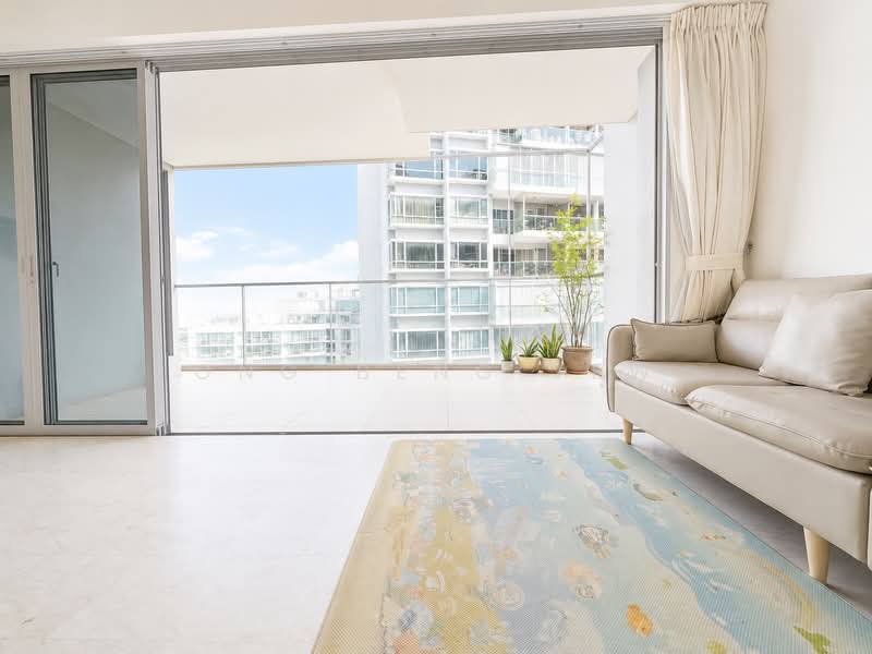 Waterfront Key, 772 Bedok Reservoir Road, 3 Bedrooms, 1,259 sqft, Condominium For Sale, by Ong Beng Yew, 500169316 - Living Room - PropertyGuru.com.sg