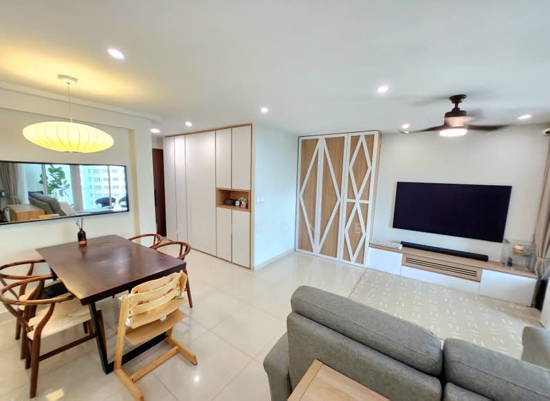 588C Ang Mo Kio Street 52, 588C Ang Mo Kio Street 52, 3 Bedrooms, 1,206 sqft, HDB Flat For Sale, by Jackson B., 500169322 - Living Room - PropertyGuru.com.sg