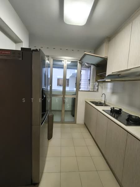 443C Bukit Batok West Avenue 8, 443C Bukit Batok West Avenue 8, 3 Bedrooms, 990 sqft, HDB Flat For Sale, by Steven Tiu Y S, 500169326 - Kitchen - PropertyGuru.com.sg