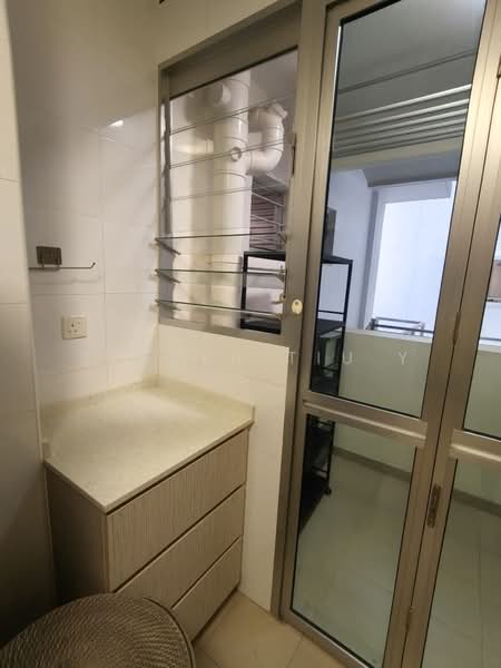 443C Bukit Batok West Avenue 8, 443C Bukit Batok West Avenue 8, 3 Bedrooms, 990 sqft, HDB Flat For Sale, by Steven Tiu Y S, 500169326 - Balcony - PropertyGuru.com.sg