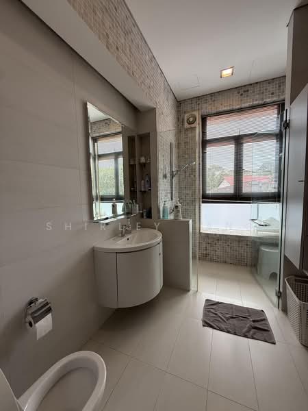 Chancery Lane, Chancery Lane, 6 Bedrooms, 7,754 sqft, Detached House For Sale, by Shirley Tang, 500169335 - Bathroom - PropertyGuru.com.sg