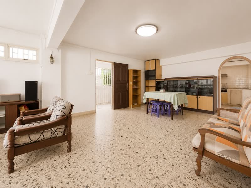 206 Boon Lay Drive, 206 Boon Lay Drive, 3 Bedrooms, 1,291 sqft, HDB Flat For Sale, by Aaron Leong, 500169337 - Living Room - PropertyGuru.com.sg