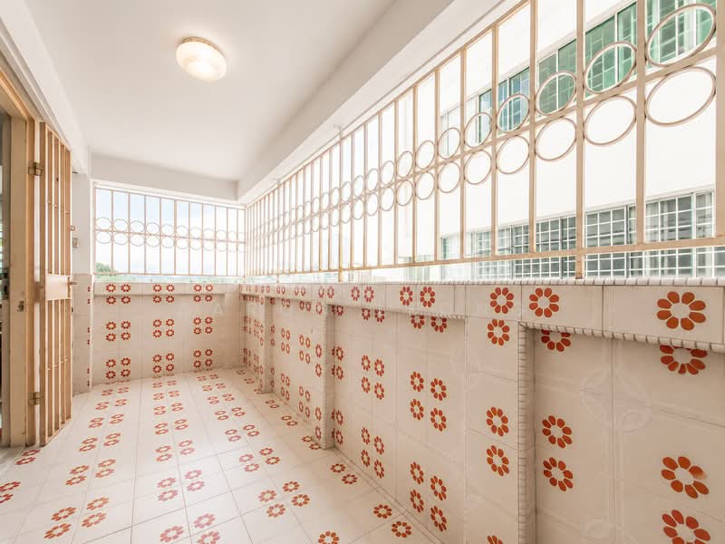 206 Boon Lay Drive, 206 Boon Lay Drive, 3 Bedrooms, 1,291 sqft, HDB Flat For Sale, by Aaron Leong, 500169337 - Balcony - PropertyGuru.com.sg