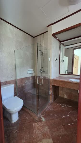 Costa Rhu, 1 Rhu Cross, 3 Bedrooms, 1,647 sqft, Condominium For Sale, by Felix Liau, 500169343 - Bathroom - PropertyGuru.com.sg