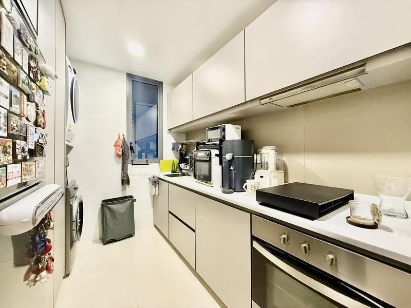 H2O Residences, 32 Fernvale Link, Seletar / Yio Chu Kang, 2 Bedrooms, 883 sqft, Condominium For Sale, by Eugen Tan, 500169344 - Kitchen - PropertyGuru.com.sg