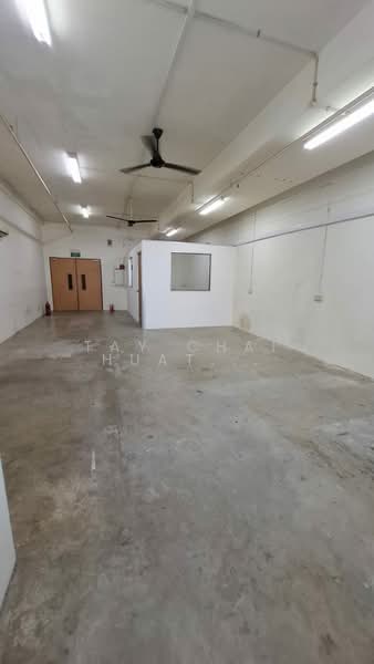 Woodlands Bizhub, 242 Woodlands Industrial Park E5, 916 sqft, Factory / Workshop (B2) For Rent, by Tay Chai Huat (Josh), 500169356 - Interior - CommercialGuru.com.sg