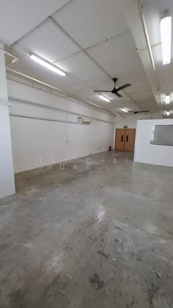 Woodlands Bizhub, 242 Woodlands Industrial Park E5, 916 sqft, Factory / Workshop (B2) For Rent, by Tay Chai Huat (Josh), 500169356 - Interior - CommercialGuru.com.sg