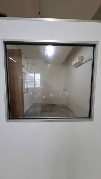 Woodlands Bizhub, 242 Woodlands Industrial Park E5, 916 sqft, Factory / Workshop (B2) For Rent, by Tay Chai Huat (Josh), 500169356 - Interior - CommercialGuru.com.sg