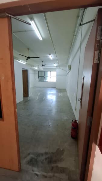 Woodlands Bizhub, 242 Woodlands Industrial Park E5, 916 sqft, Factory / Workshop (B2) For Rent, by Tay Chai Huat (Josh), 500169356 - Interior - CommercialGuru.com.sg