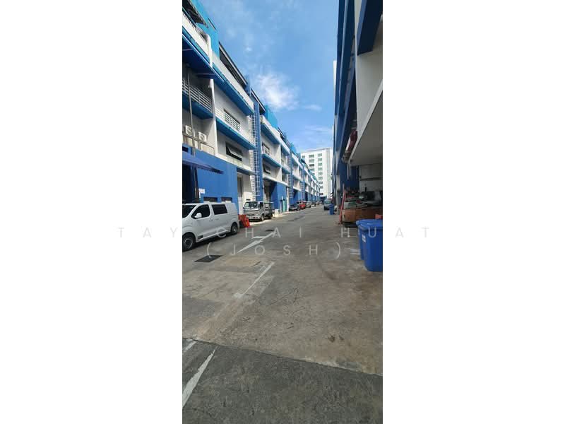 Woodlands Bizhub, 242 Woodlands Industrial Park E5, 916 sqft, Factory / Workshop (B2) For Rent, by Tay Chai Huat (Josh), 500169356 - Exterior - CommercialGuru.com.sg