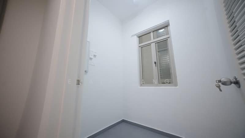 Costa Rhu, 9 Rhu Cross, 2 Bedrooms, 1,399 sqft, Condominium For Rent, by Elaine Ang, 500169366 - Interior - PropertyGuru.com.sg