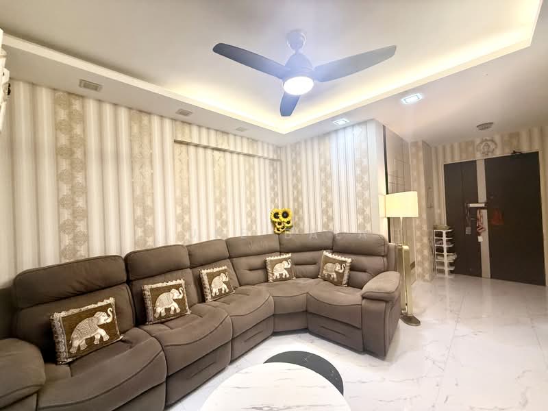 997A Buangkok Crescent, 997A Buangkok Crescent, 3 Bedrooms, 1,001 sqft, HDB Flat For Sale, by June Bala, 500169367 - Living Hall - PropertyGuru.com.sg