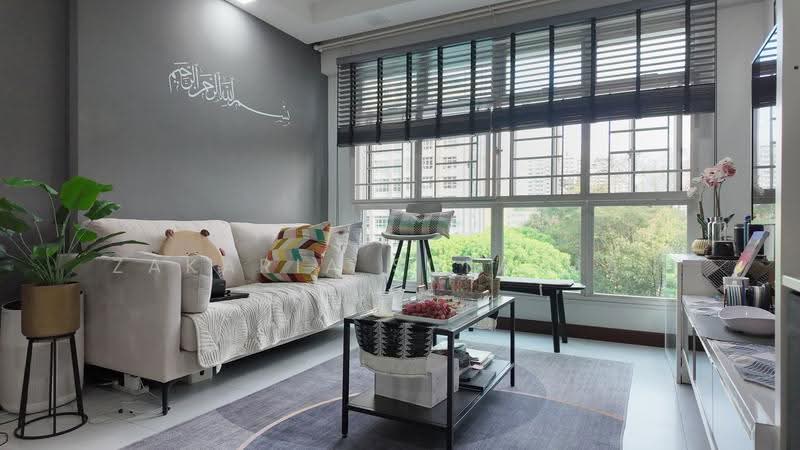 175B Corporation Tiara, 175B Yung Kuang Road, Boon Lay / Jurong / Tuas, 3 Bedrooms, 1,001 sqft, HDB Flat For Sale, by Zakaria Sulaiman, 500169382 - Living Room - PropertyGuru.com.sg