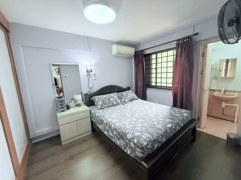 202 Yishun Street 21, 202 Yishun Street 21, 2 Bedrooms, 764 sqft, HDB Flat For Sale, by Ho Suzanne, 500169384 - Bedroom - PropertyGuru.com.sg