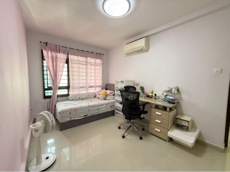 633 Jurong West Street 65, 633 Jurong West Street 65, 3 Bedrooms, 1,184 sqft, HDB Flat For Sale, by Esther Chye, 500169387 - PropertyGuru.com.sg