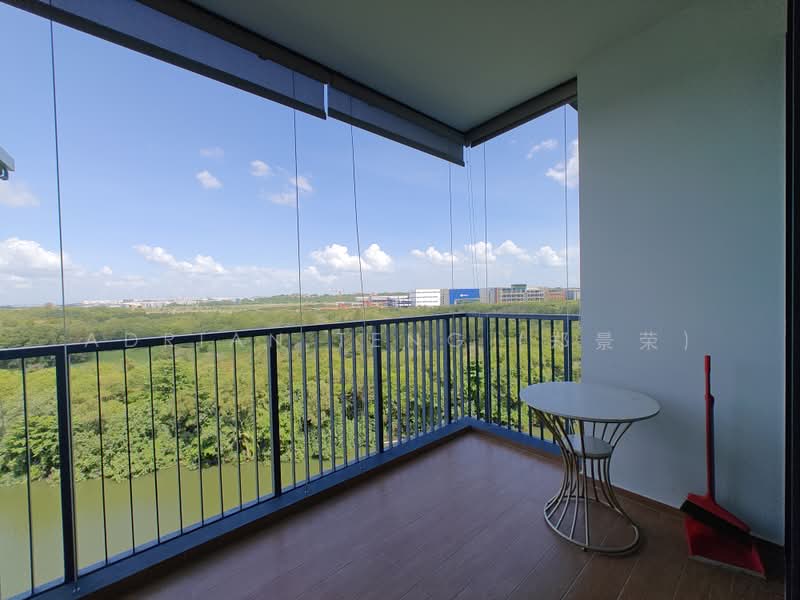 Kingsford Waterbay, 84 Upper Serangoon View, 2 Bedrooms, 689 sqft, Condominium For Sale, by Adrian Teng (郑景荣), 500169389 - Balcony - PropertyGuru.com.sg