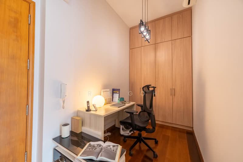 Kingsford Hillview Peak, 103 Hillview Rise, 2 Bedrooms, 603 sqft, Condominium For Sale, by Iris Goh, 500169390 - Study - PropertyGuru.com.sg