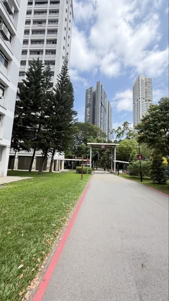 82 Strathmore Avenue, 82 Strathmore Avenue, 3 Bedrooms, 1,097 sqft, HDB Flat For Rent, by Dexter Lim, 500169391 - PropertyGuru.com.sg