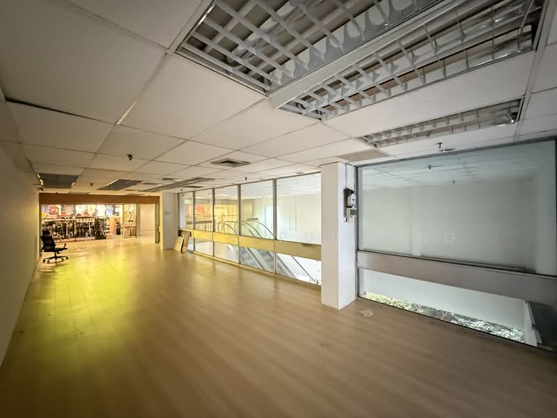 Far East Shopping Centre, 545 Orchard Road, 614 sqft, Mall Shop For Rent, by Rae Yeo Rui Ying, 500169407 - Interior - CommercialGuru.com.sg