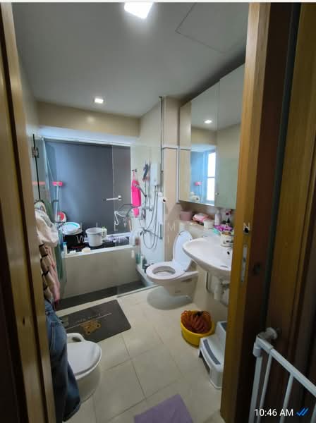 Starville, 68 Lengkong Tiga, 3 Bedrooms, 1,200 sqft, Condominium For Rent, by William Tan Wei Liang, 500169413 - Bathroom - PropertyGuru.com.sg