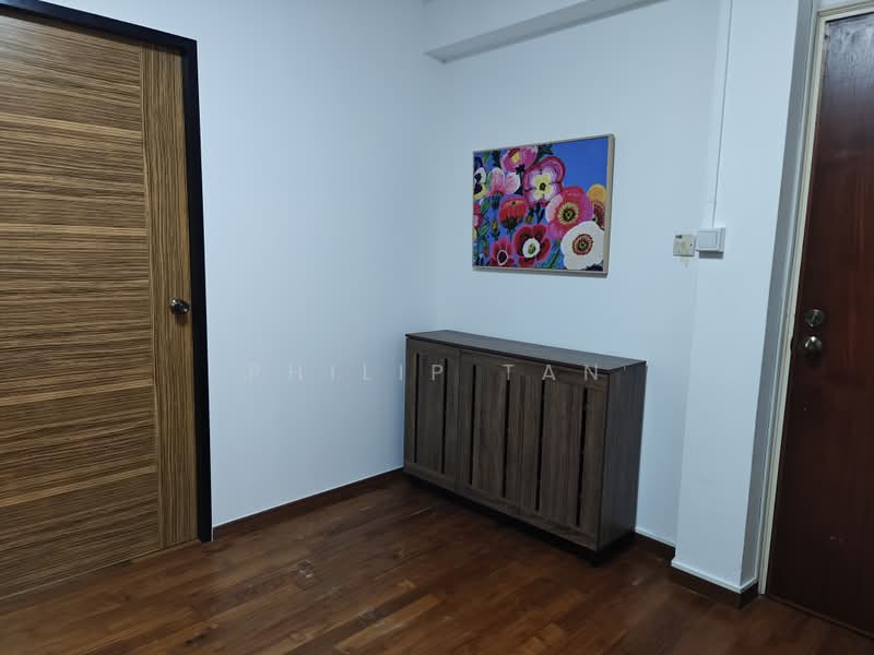 Sam Kiang Mansions, 23 Saint Thomas Walk, Room Rental, 110 sqft, Apartment For Rent, by Philip Tan, 500169419 - Interior - PropertyGuru.com.sg