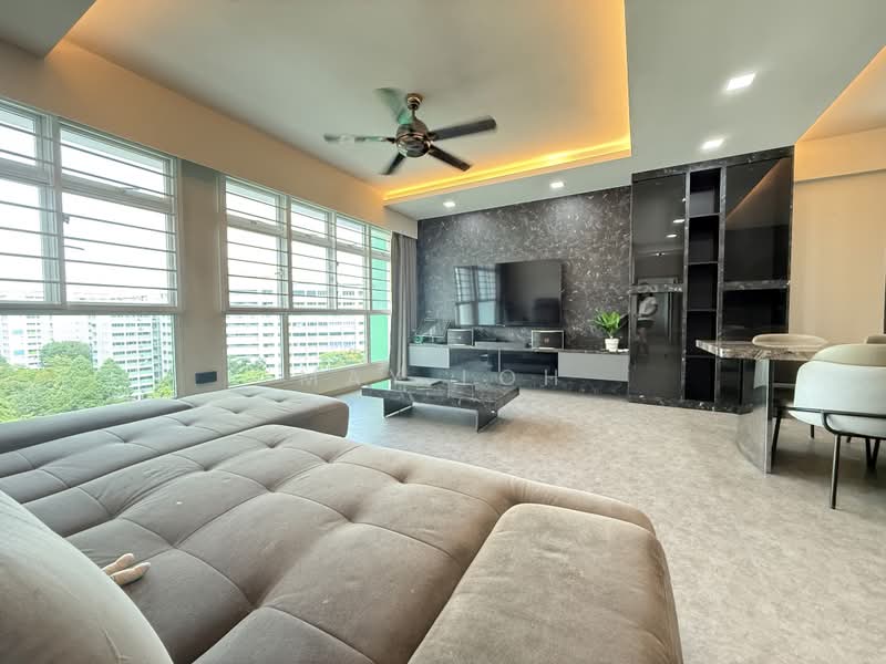 342A Yishun Ring Road, 342A Yishun Ring Road, 3 Bedrooms, 1,216 sqft, HDB Flat For Sale, by May Loh, 500169422 - Living Room - PropertyGuru.com.sg