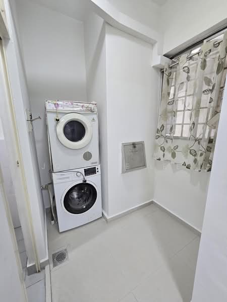 The Bayshore, 30 Bayshore Road, 2 Bedrooms, 948 sqft, Condominium For Rent, by Joalyne Lee, 500169434 - Interior - PropertyGuru.com.sg