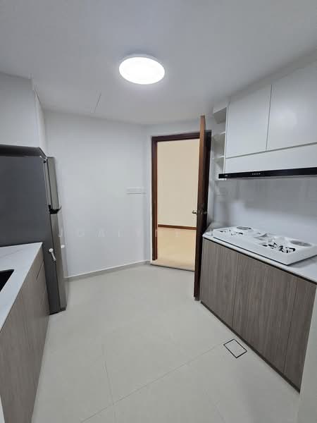 The Bayshore, 30 Bayshore Road, 2 Bedrooms, 948 sqft, Condominium For Rent, by Joalyne Lee, 500169434 - Kitchen - PropertyGuru.com.sg