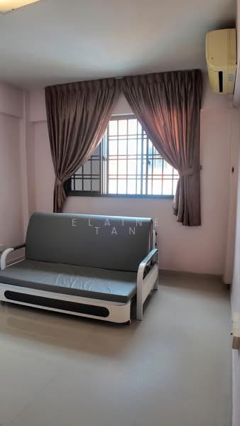 275 Bangkit Road, 275 Bangkit Road, 3 Bedrooms, 905 sqft, HDB Flat For Sale, by Elaine Tan, 500169435 - Living Room - PropertyGuru.com.sg