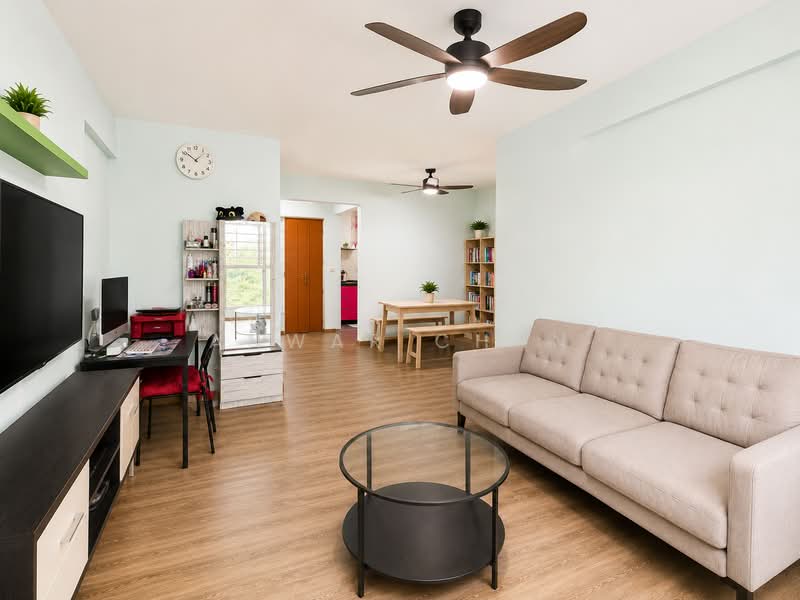 446B Jalan Kayu, 446B Jalan Kayu, 3 Bedrooms, 1,001 sqft, HDB Flat For Sale, by Anwar Chan, 500169436 - Living Room - PropertyGuru.com.sg