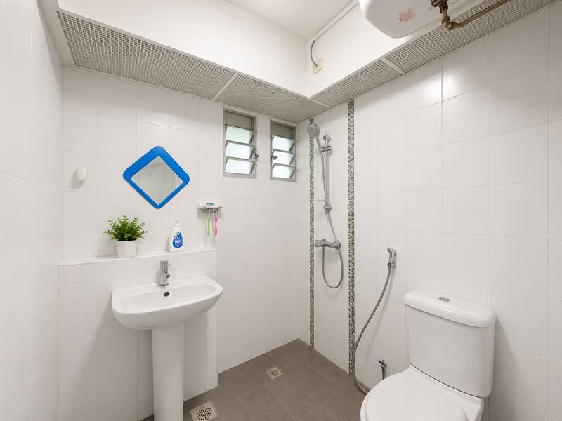 446B Jalan Kayu, 446B Jalan Kayu, 3 Bedrooms, 1,001 sqft, HDB Flat For Sale, by Anwar Chan, 500169436 - Bathroom - PropertyGuru.com.sg