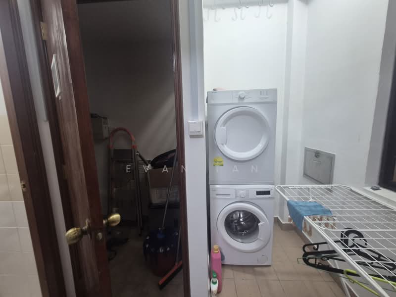 Dover Parkview, 30 Dover Rise, Room Rental, 150 sqft, Condominium For Rent, by Evan Tan, 500169439 - Interior - PropertyGuru.com.sg