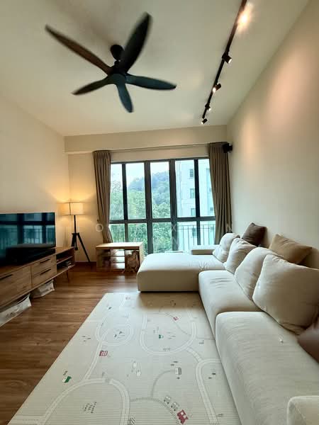 Springdale Condo, 49 Hindhede Walk, 3 Bedrooms, 1,119 sqft, Condominium For Rent, by Loke Xian Xun, 500169442 - Living Room - PropertyGuru.com.sg