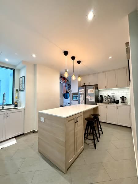 Springdale Condo, 49 Hindhede Walk, 3 Bedrooms, 1,119 sqft, Condominium For Rent, by Loke Xian Xun, 500169442 - Kitchen - PropertyGuru.com.sg
