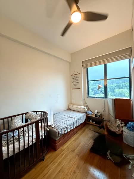 Springdale Condo, 49 Hindhede Walk, 3 Bedrooms, 1,119 sqft, Condominium For Rent, by Loke Xian Xun, 500169442 - Bedroom - PropertyGuru.com.sg