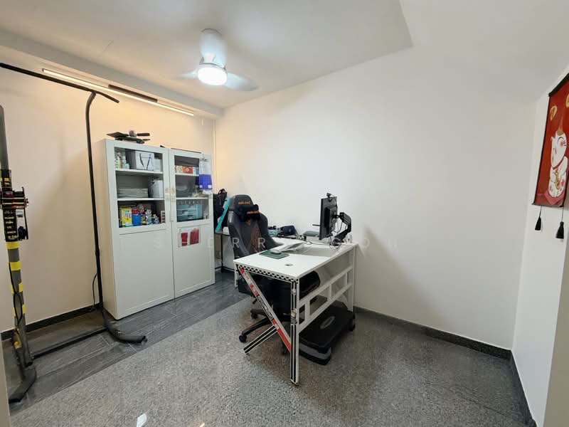 Sennett Estate, Willow Avenue, 4 Bedrooms, 2,500 sqft, Terraced House For Sale, by Sherry Goh, 500169448 - Study - PropertyGuru.com.sg