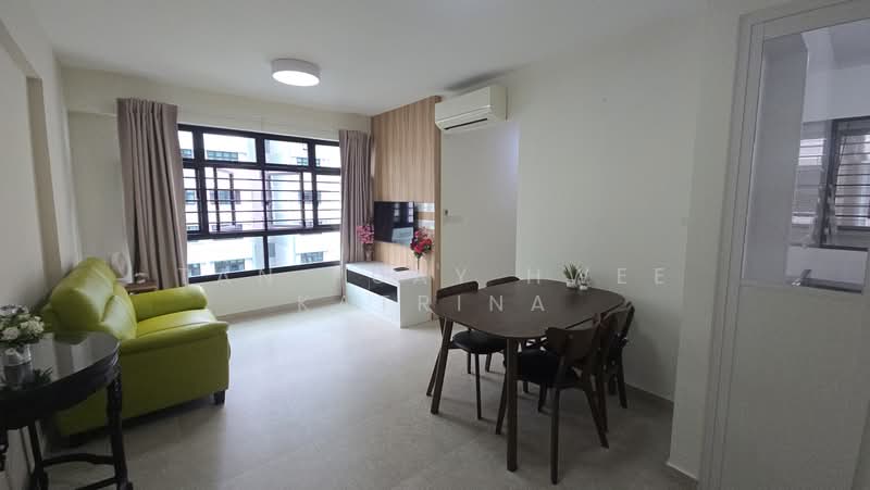 506B Yishun Avenue 4, 506B Yishun Avenue 4, 2 Bedrooms, 731 sqft, HDB Flat For Sale, by Tan Puay Hwee Katrina, 500169450 - Living Room - PropertyGuru.com.sg