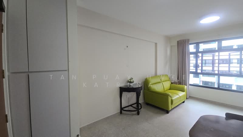 506B Yishun Avenue 4, 506B Yishun Avenue 4, 2 Bedrooms, 731 sqft, HDB Flat For Sale, by Tan Puay Hwee Katrina, 500169450 - Living Room - PropertyGuru.com.sg