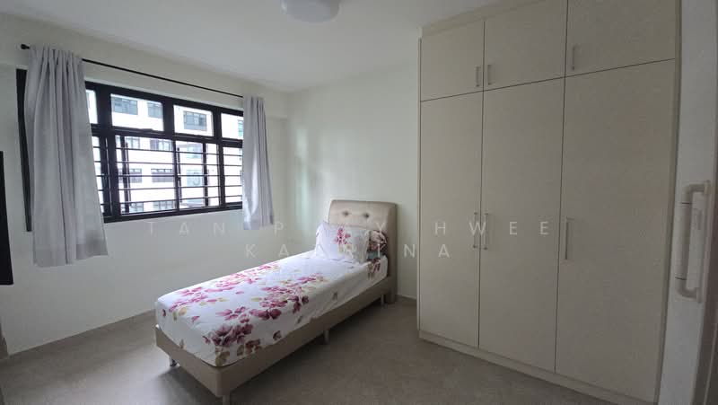 506B Yishun Avenue 4, 506B Yishun Avenue 4, 2 Bedrooms, 731 sqft, HDB Flat For Sale, by Tan Puay Hwee Katrina, 500169450 - Bedroom - PropertyGuru.com.sg