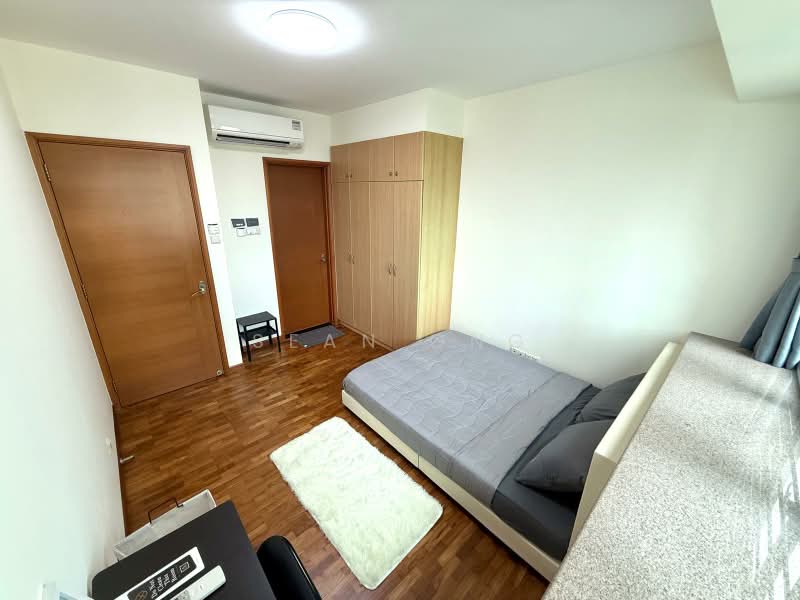Queens, 12 Stirling Road, Room Rental, 200 sqft, Condominium For Rent, by Sean Ong, 500169451 - Bedroom - PropertyGuru.com.sg