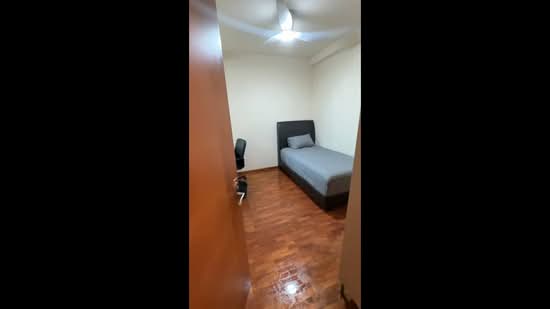 Queens, 12 Stirling Road, Room Rental, 110 sqft, Condominium For Rent, by Sean Ong, 500169452 - PropertyGuru.com.sg