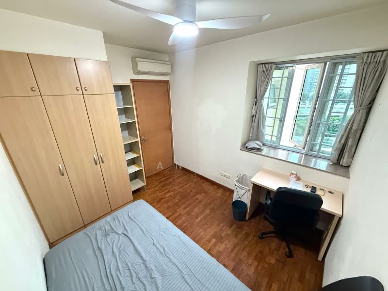 Queens, 12 Stirling Road, Room Rental, 110 sqft, Condominium For Rent, by Sean Ong, 500169452 - Bedroom - PropertyGuru.com.sg