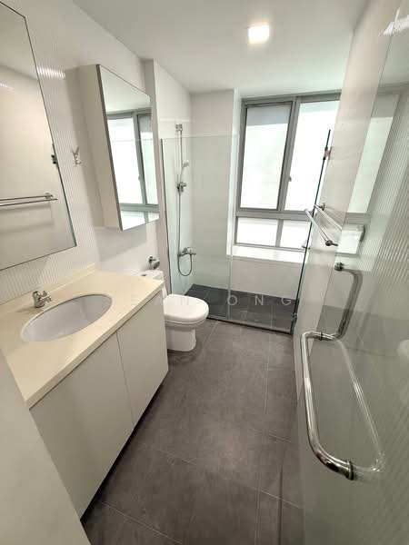The Stellar, 18A West Coast Road, Room Rental, 180 sqft, Condominium For Rent, by Sean Ong, 500169453 - Bathroom - PropertyGuru.com.sg