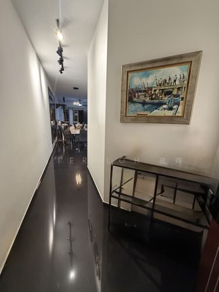 Villa Marina, 21 Jalan Sempadan, 3 Bedrooms, 1,281 sqft, Condominium For Sale, by Peter Loh 彼得, 500169462 - Entrance - PropertyGuru.com.sg