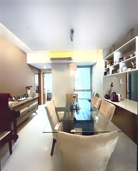 The Stellar, 20A West Coast Road, 3 Bedrooms, 1,324 sqft, Condominium For Sale, by Margaret Tan, 500169463 - Dining Room - PropertyGuru.com.sg
